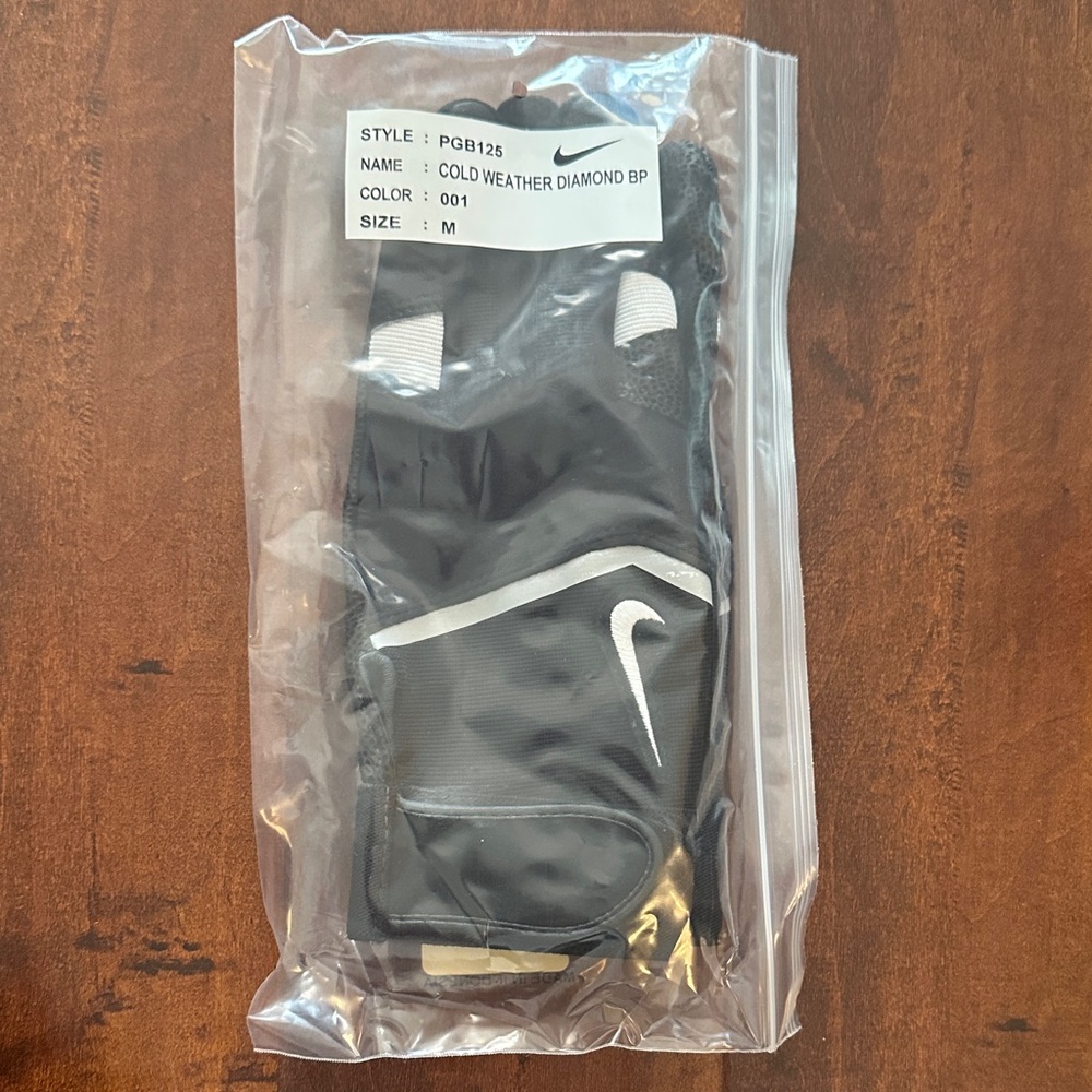 NEW Nike Black & White Cold Weather Batting Gloves